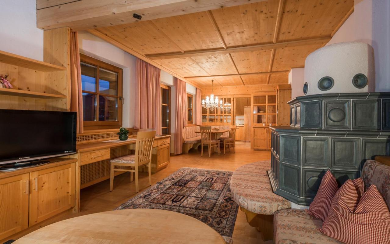 Residence Lusina Luson Eksteriør bilde